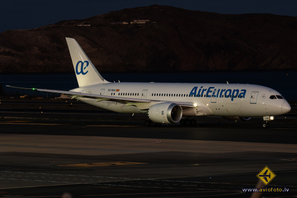 Boeing 787-8 Dreamliner