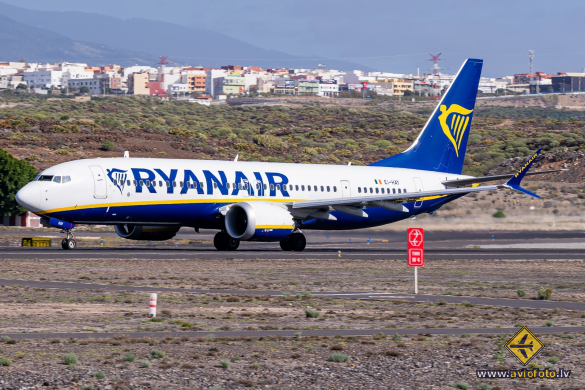Boeing 737-8 MAX 200