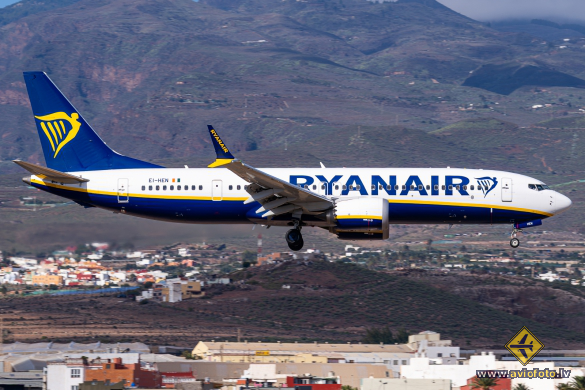 Boeing 737-8 MAX 200