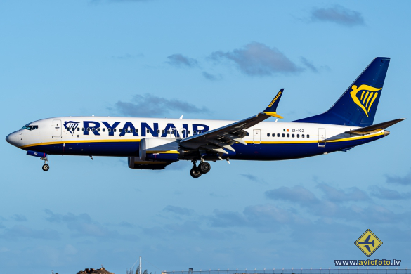 Boeing 737-8 MAX 200