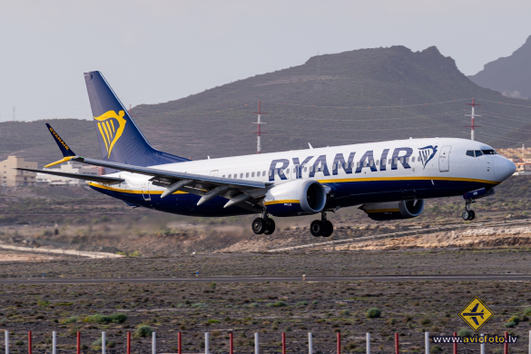 Boeing 737-8 MAX 200