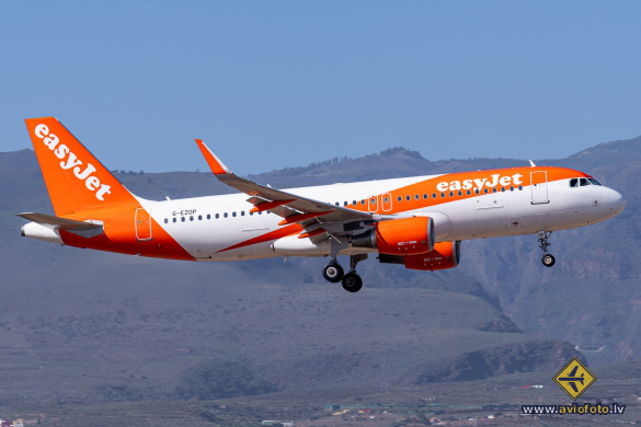 Airbus A320-214