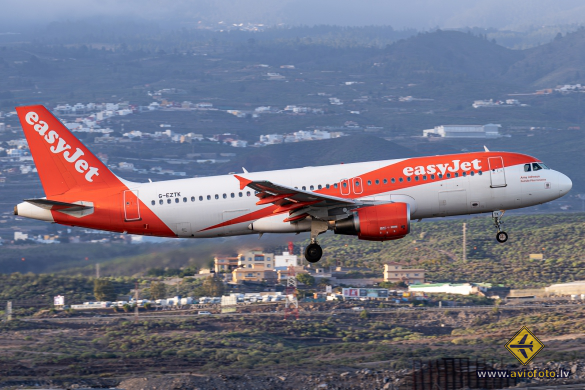 Airbus A320-214