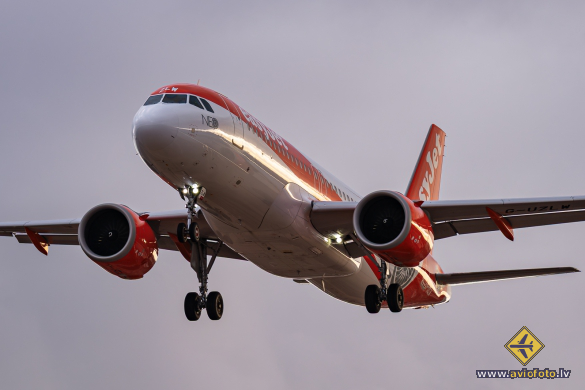 Airbus A320-251N