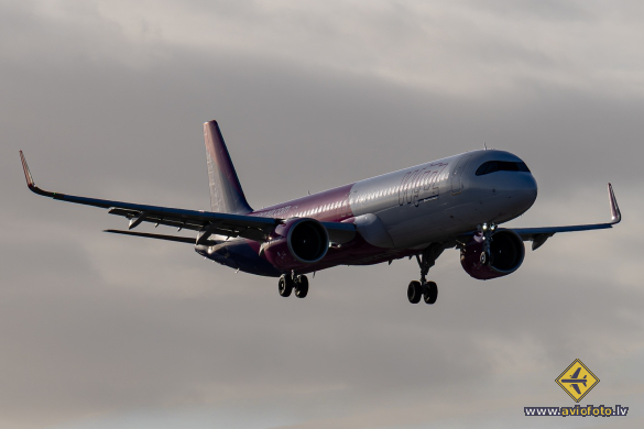 Airbus A321-271NX
