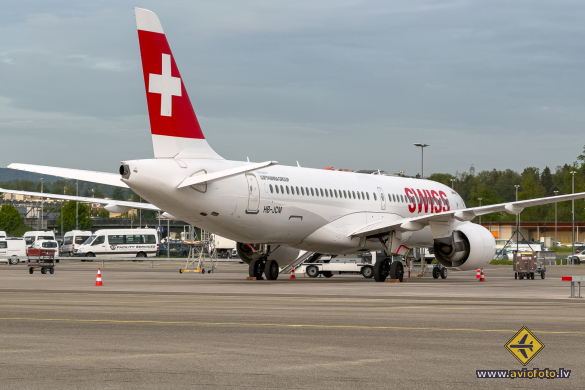 Bombardier CSeries CS300 (BD-500-1A11)