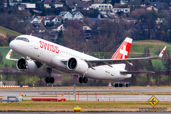 Airbus A320-271N