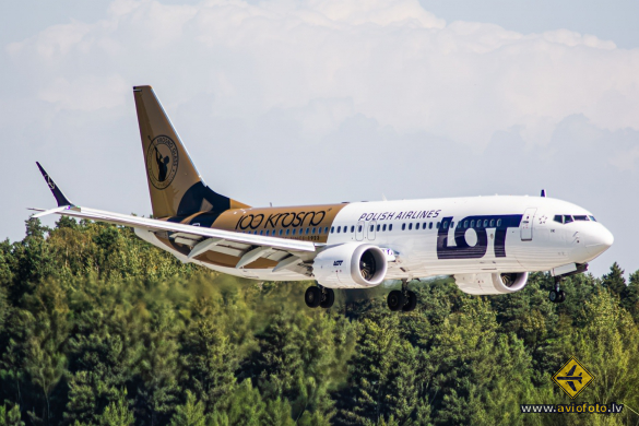 Boeing 737-8 MAX