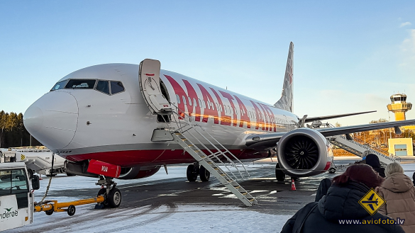Boeing 737-8 MAX 200