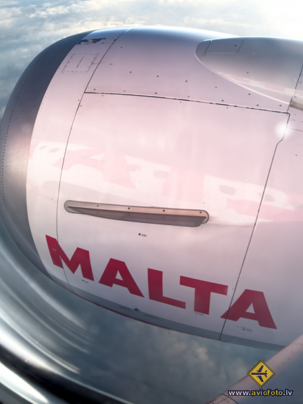 Boeing 737-8 MAX 200