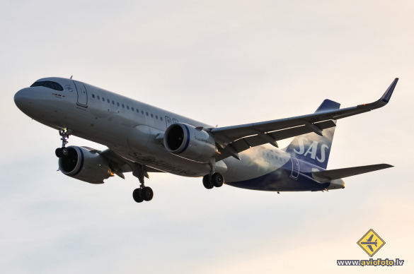 Airbus A320-251N