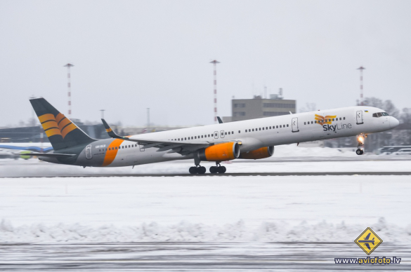 Boeing 757-330