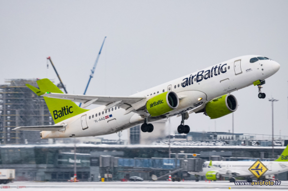 Airbus A220-300