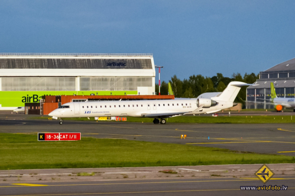 Bombardier CRJ-900LR (CL-600-2D24)