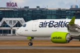 Airbus A220-300
