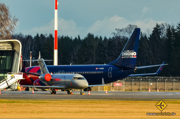 Boeing 737-8Q8