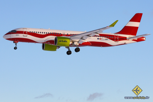Airbus A220-300