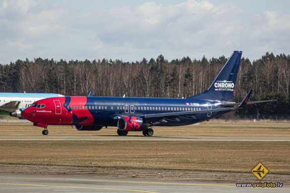 Boeing 737-8Q8