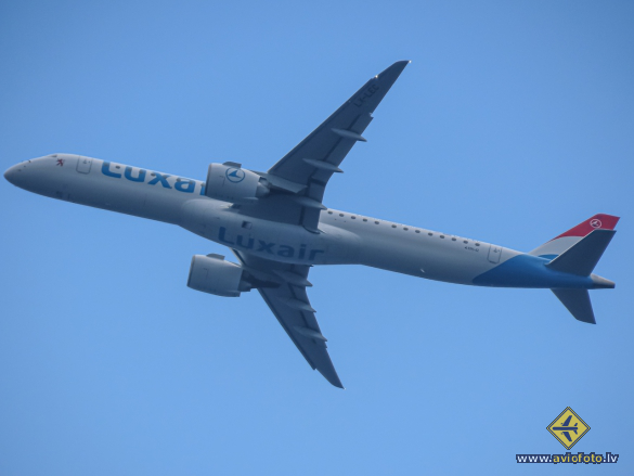 Embraer E195-E2