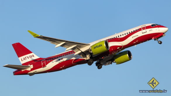 Airbus A220-300