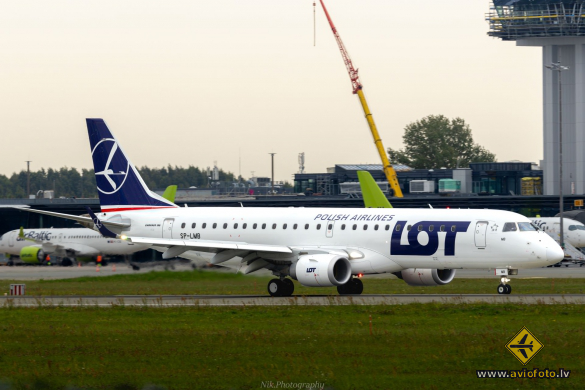 Embraer 190STD (ERJ-190-100STD)