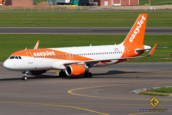 Airbus A320-214