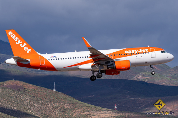 Airbus A320-214