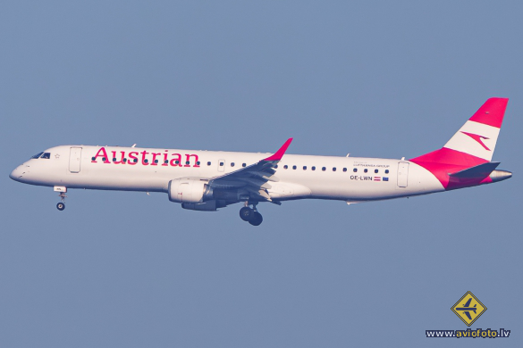 Embraer 195LR (ERJ-190-200LR)