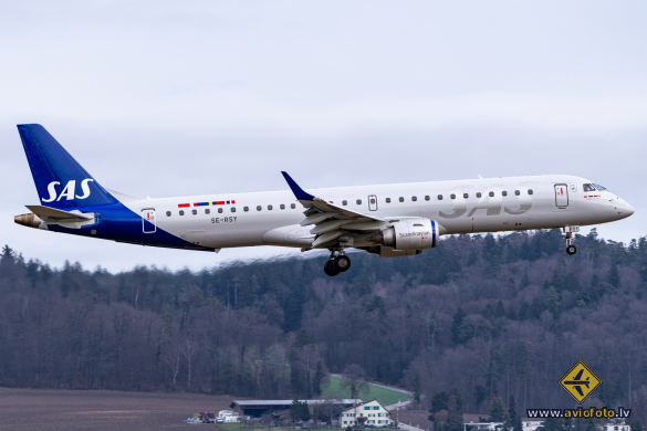 Embraer 195LR (ERJ-190-200LR)