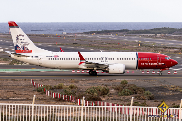 Boeing 737-8 MAX