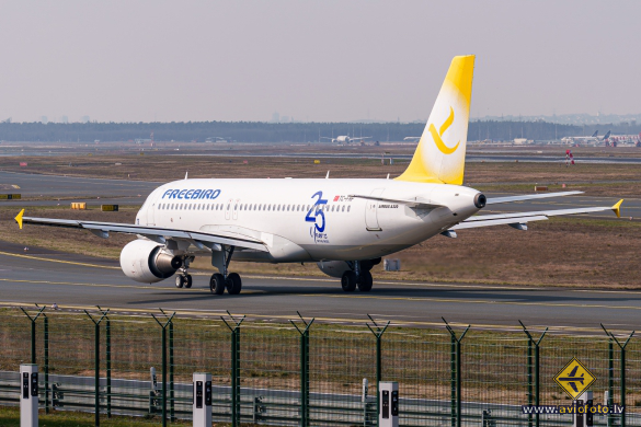 Airbus A320-216