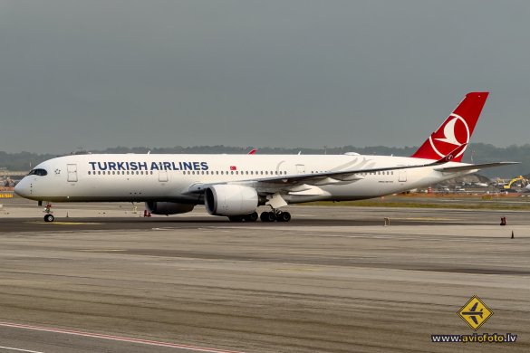 Airbus A350-941
