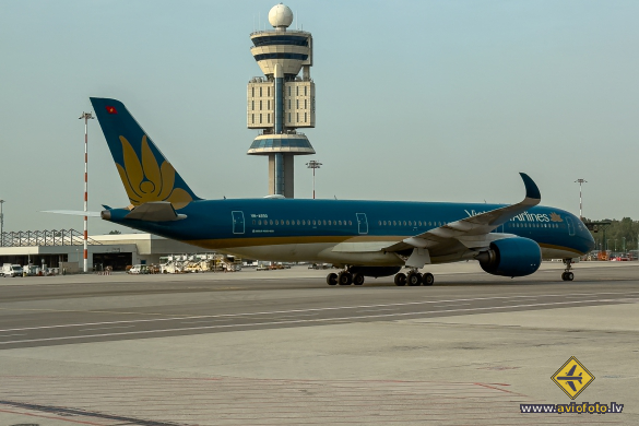 Airbus A350-941