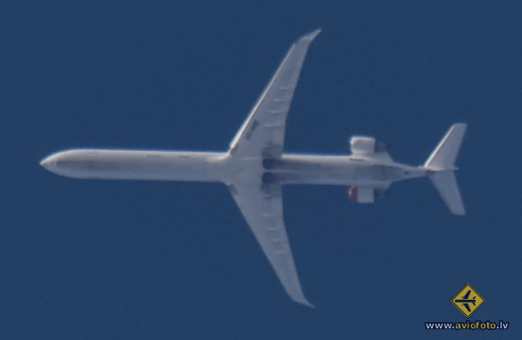 Bombardier CRJ-1000EL NG (CL-600-2E25)