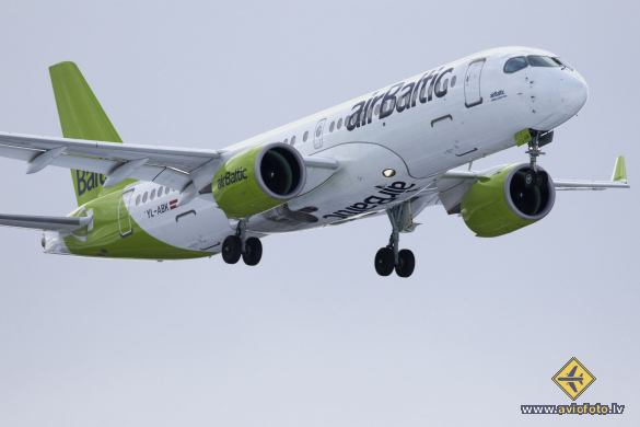 Airbus A220-300