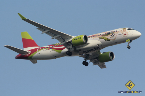 Airbus A220-300