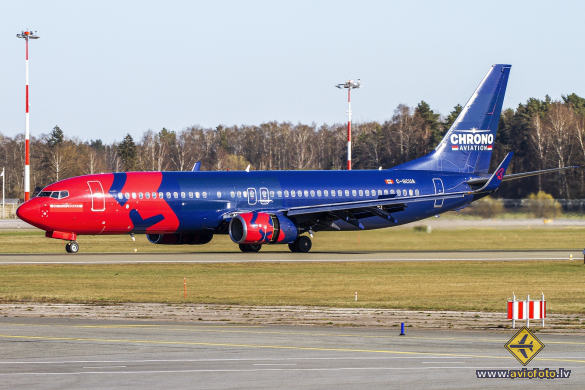 Boeing 737-8Q8