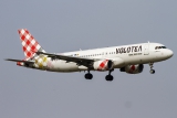 Airbus A320-214