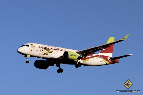 Airbus A220-300