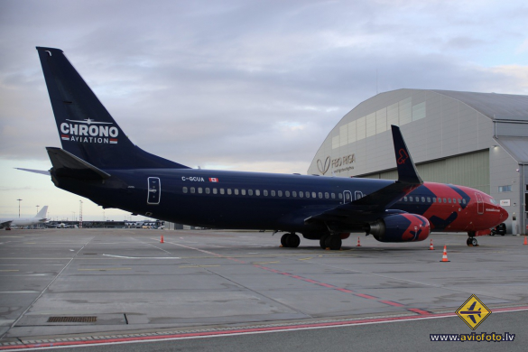 Boeing 737-8Q8