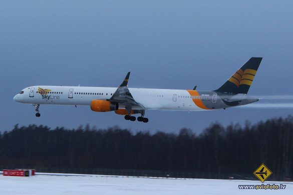 Boeing 757-330