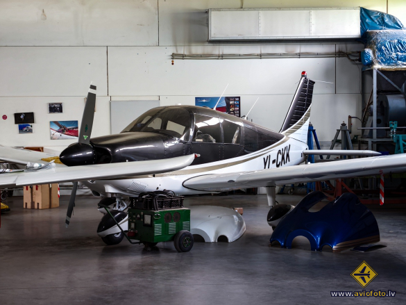 Piper PA-28-235