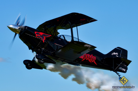 Pitts S-2C Special