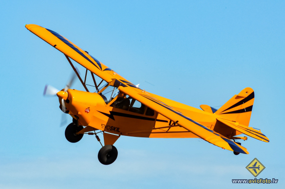 Piper J-3F-60 Cub
