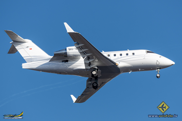Bombardier Challenger 605 (CL-600-2B16)