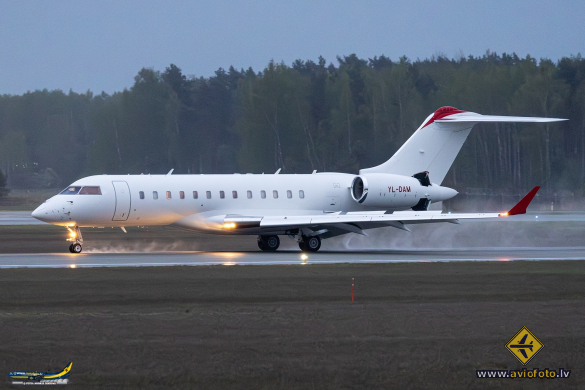 Bombardier Global Express XRS (BD-700-1A10)