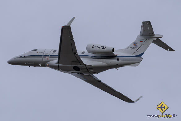 Embraer EMB-505 Phenom 300