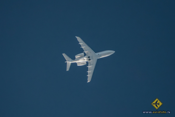 Bombardier Challenger 300 (BD-100-1A10)