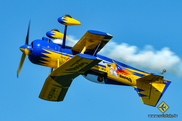 Pitts 12S Python