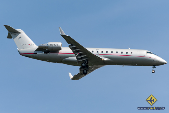 Bombardier Challenger 850 (CRJ-200SE/CL-600-2B19)